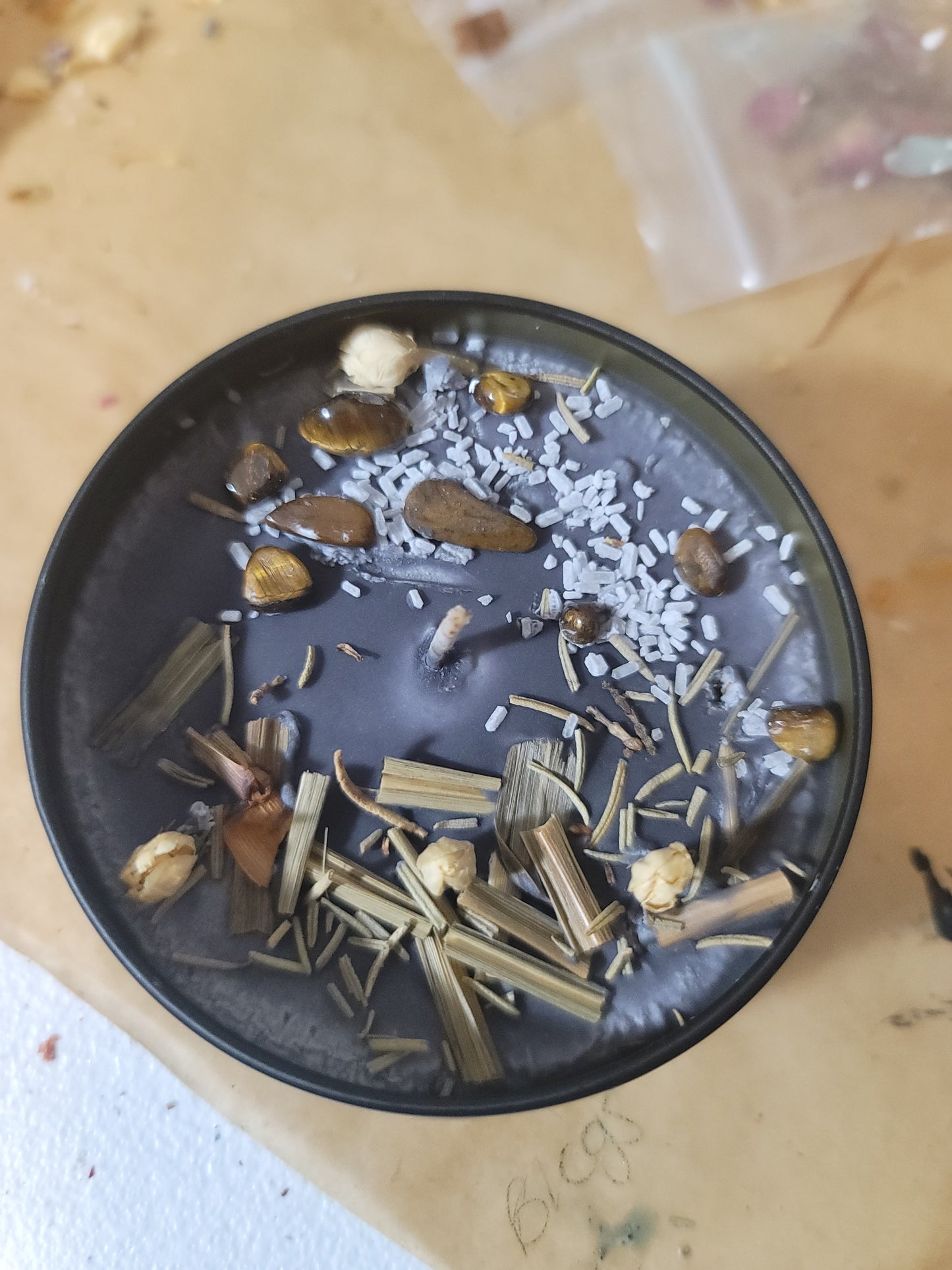 Protection 6oz candle Tin